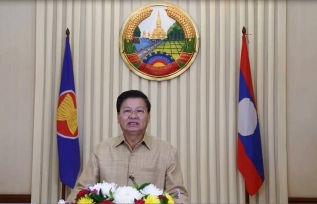 Laos PM រូបភាពពី Vientiane Time