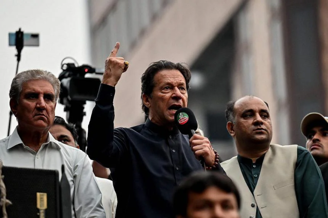 លោក Imran Khan អតីតនាយករដ្ឋមន្រ្តីប៉ាគីស្ថាន។ រូបភាព៖ AFP