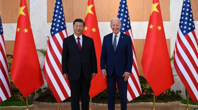 រូបេកសារ៖ ប្រធានាធិបតី​អាមេរិកលោក Joe Biden និងប្រធានាធិបតីចិន Xi Jinping ជួបគ្នា​នៅ​កិច្ចប្រជុំកំពូល G20 Summit នៅ​កោះ​បាលី​កាលពីថ្ងៃទី​១៤ វិច្ឆិកា ឆ្នាំ២០២២។