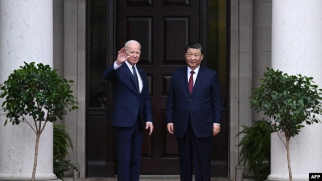ប្រធានាធិបតីសហរដ្ឋអាមេរិកលោក Joe Biden ស្វាគមន៍ប្រធានាធិបតីចិនលោក Xi Jinping កាលពីថ្ងៃទី១៥ វិច្ឆិកា ឆ្នាំ២០២៣