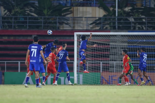 ការប្រកួតរវាងបឹងកេត និងកងយោធពលខេមរភូមិន្ទ រូបពី Cambodian Premier League
