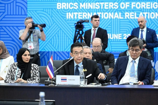 រដ្ឋមន្ត្រីការបរទេសថៃ Maris Sangiampongsa ចូលរួមក្នុងកិច្ចសន្ទនា BRICS ជាមួយប្រទេសកំពុងអភិវឌ្ឍន៍នៅថ្ងៃទី ១១ ខែមិថុនា។ រូបភាព ៖ Ministry of Foreign Affairs of the Kingdom of Thailand 